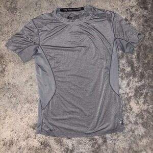 Nike Dri Fit Medium Pro Combat Core 2.0 T Shirt Mens Medium Gray Athletic Fitted